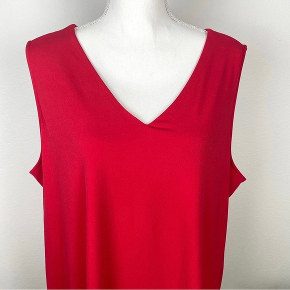 Roz & Ali, Plus Size 3X NWT Sleeveless Red V-Neck Asymmetrical/Tier - Picture 3 of 9